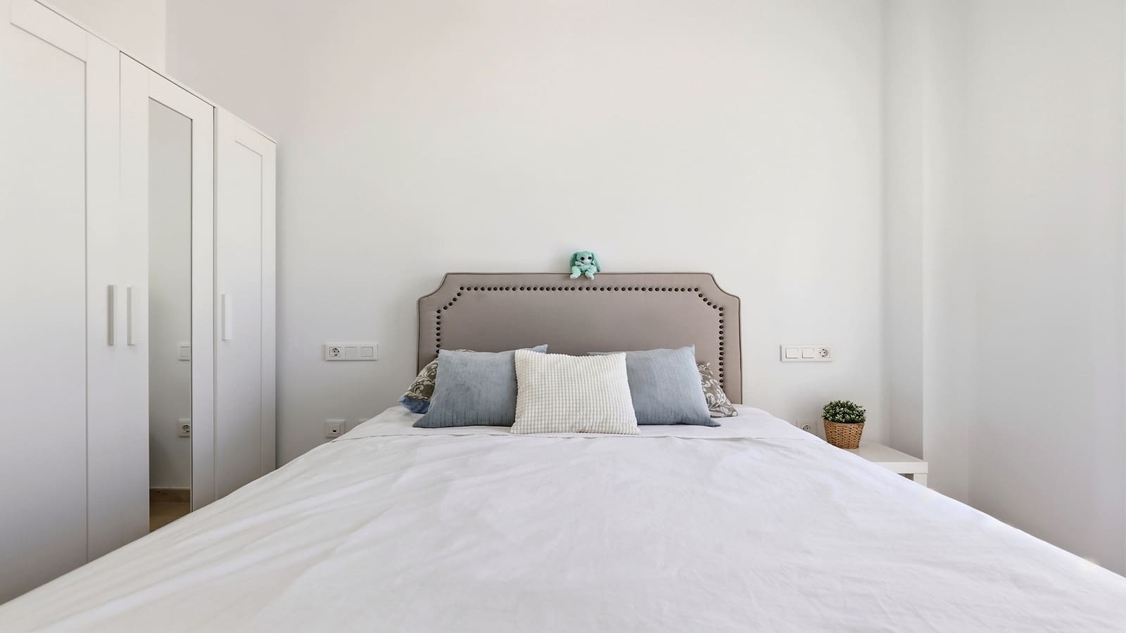 Apartamento de 3 habitaciones en Manilva en venta con piscina - 265.000 € (Ref: 9970301)