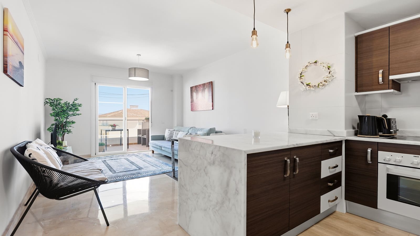 Apartamento de 3 habitaciones en Manilva en venta con piscina - 265.000 € (Ref: 9970301)