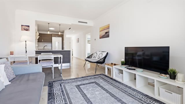 Apartamento de 3 habitaciones en Manilva en venta con piscina - 265.000 € (Ref: 9970301)