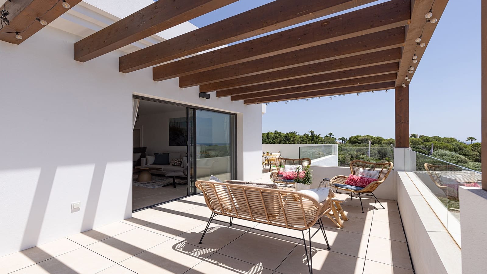 3 soverom Penthouse til salgs i Casares med svømmebasseng garasje - € 780 000 (Ref: 9975003)