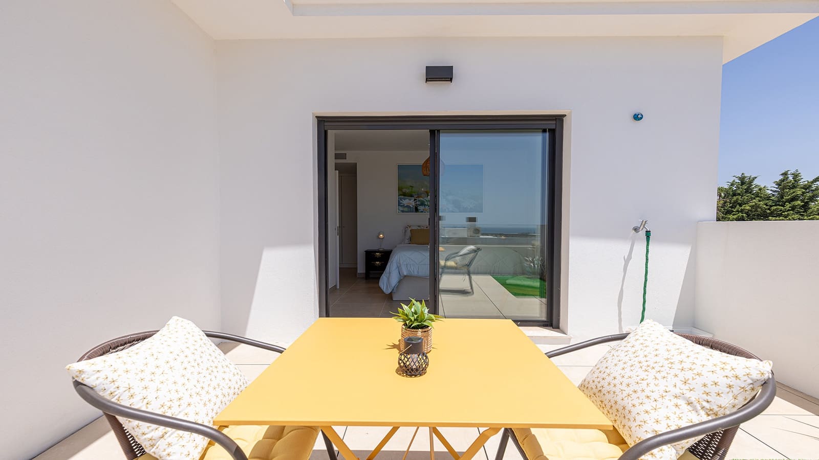 3 soverom Penthouse til salgs i Casares med svømmebasseng garasje - € 780 000 (Ref: 9975003)