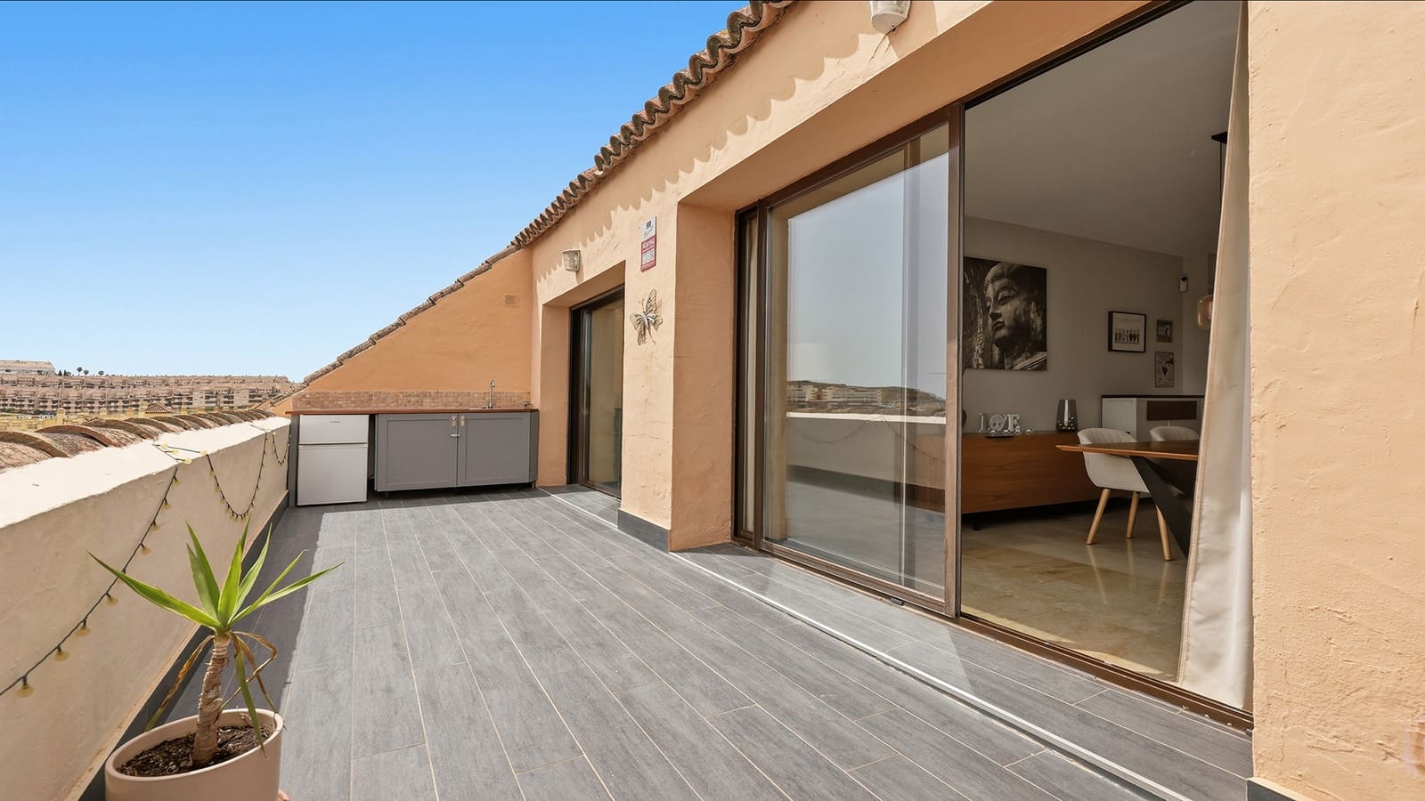 3 slaapkamer Penthouse te koop in Manilva met zwembad garage - € 495.000 (Ref: 9975004)