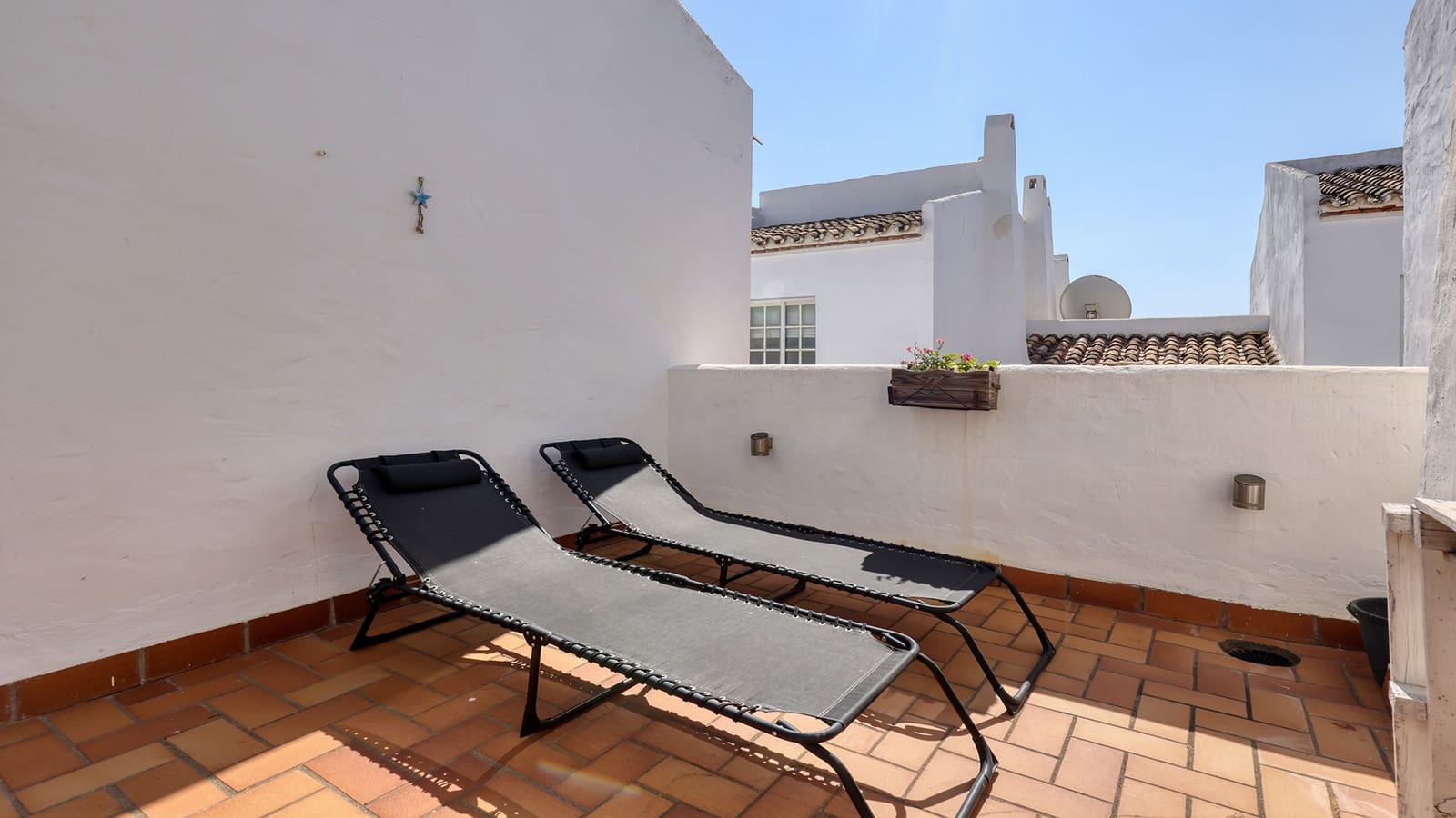 2 slaapkamer Penthouse te koop in Manilva met zwembad garage - € 299.000 (Ref: 9982681)