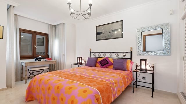 3 soveværelse Villa til salg i Seghers, Estepona med swimmingpool garage - € 1.500.000 (Ref: 9984549)