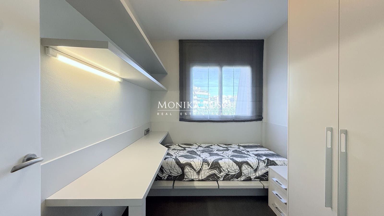3 soveværelse Lejlighed til salg i Barcelona by med garage - € 695.000 (Ref: 10094157)