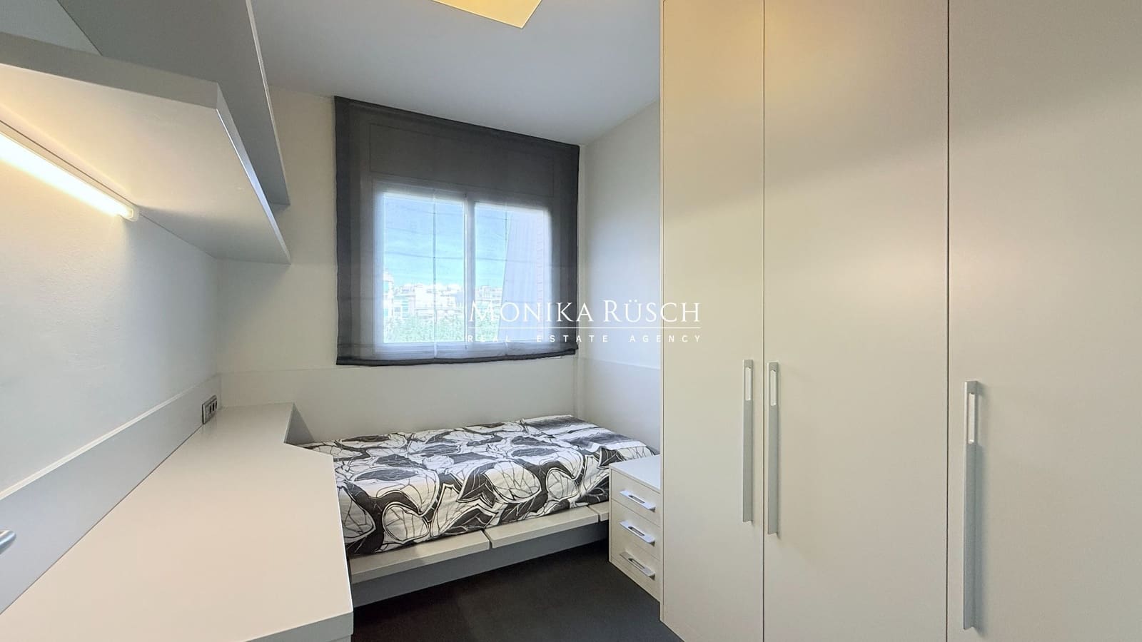 3 soveværelse Lejlighed til salg i Barcelona by med garage - € 695.000 (Ref: 10094157)
