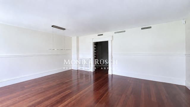 4 sovrum Takvåning till salu i Barcelona stad med garage - 1 525 000 € (Ref: 10094158)