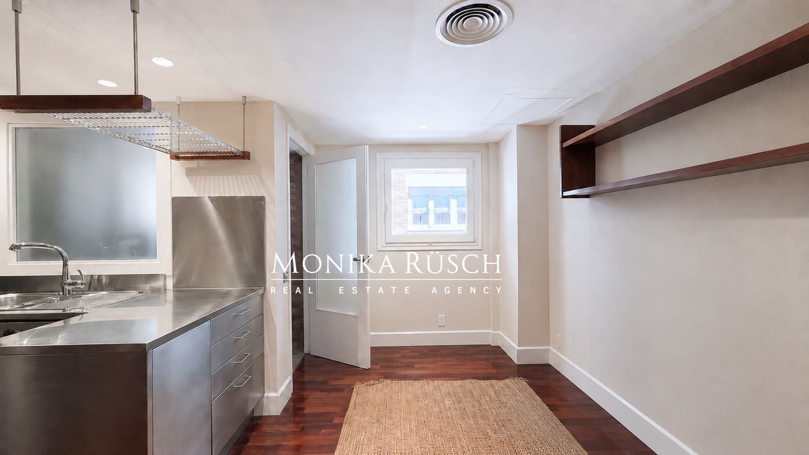 4 soveværelse Penthouse til salg i Barcelona by med garage - € 1.525.000 (Ref: 10094158)
