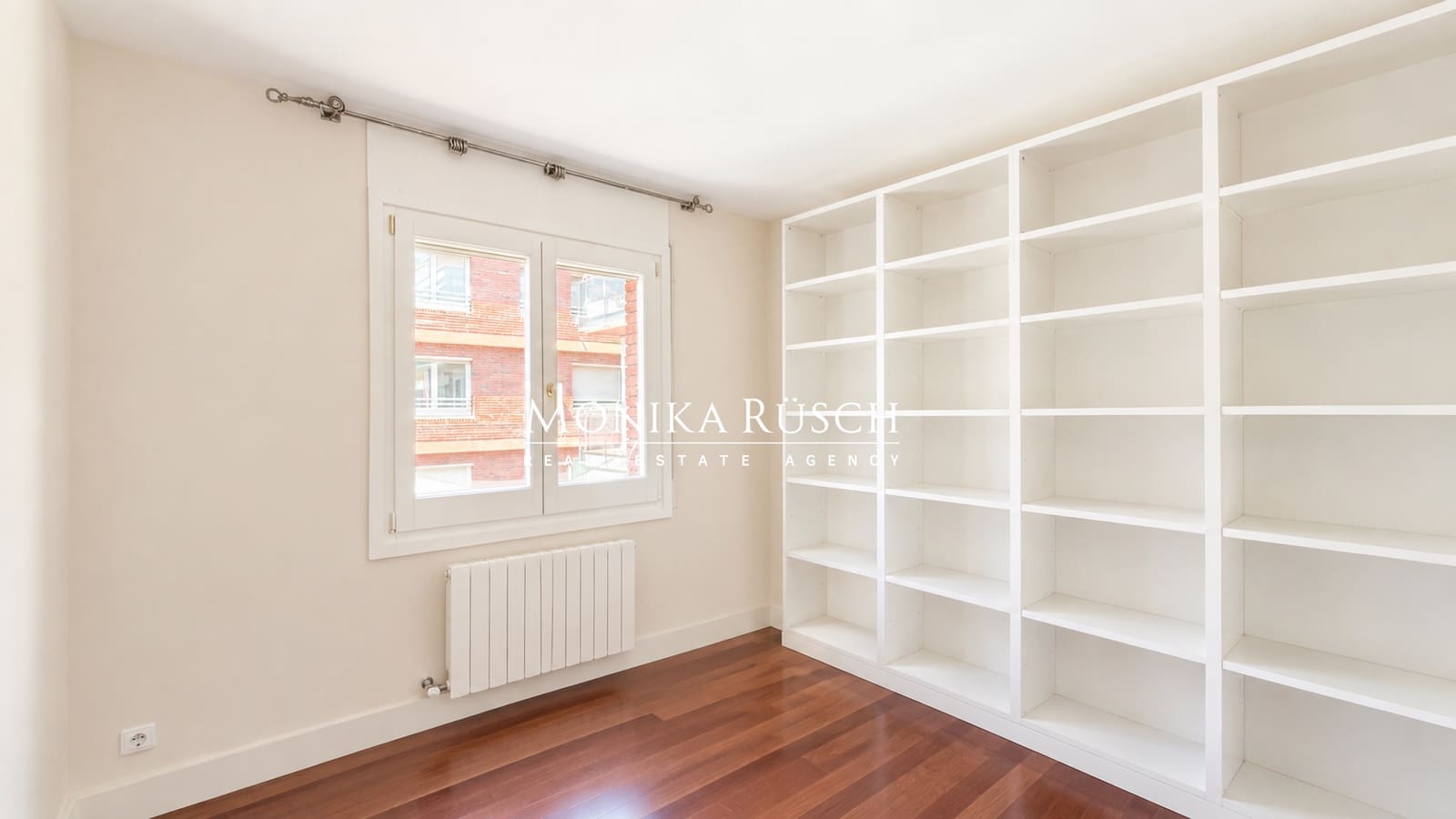 4 soveværelse Penthouse til salg i Barcelona by med garage - € 1.525.000 (Ref: 10094158)