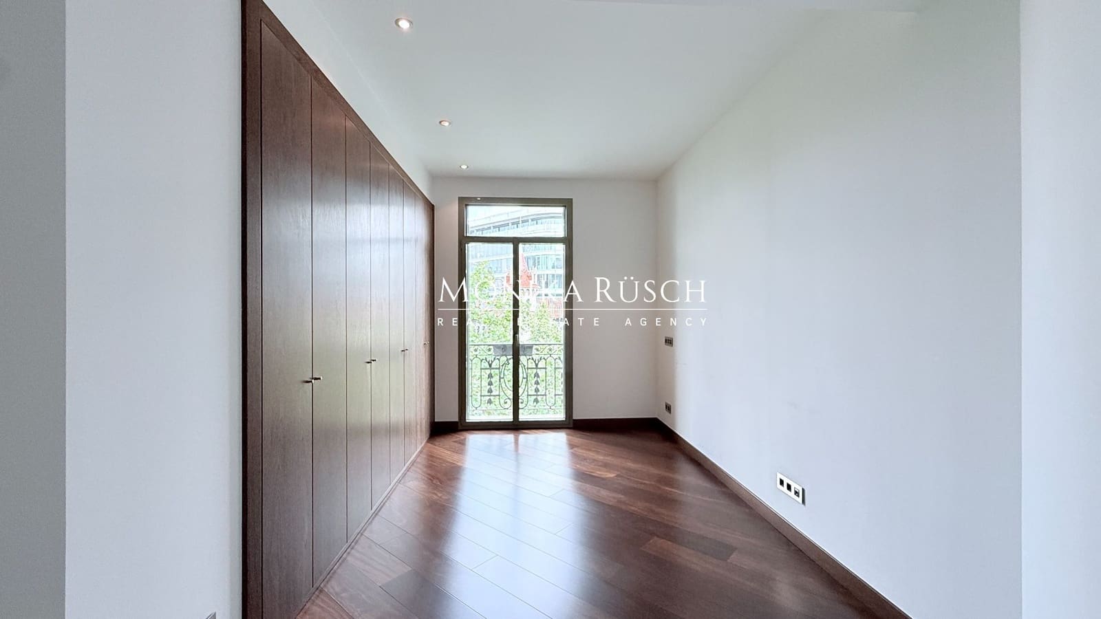 3 bedroom Flat for rent in Barcelona city with garage - € 4,469 (Ref: 10113544)