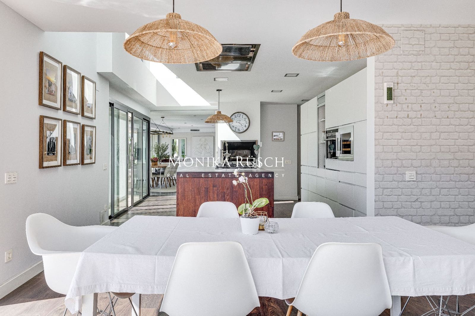 10 slaapkamer Villa te huur in Barcelona stad met zwembad garage - € 25.000 (Ref: 5279559)
