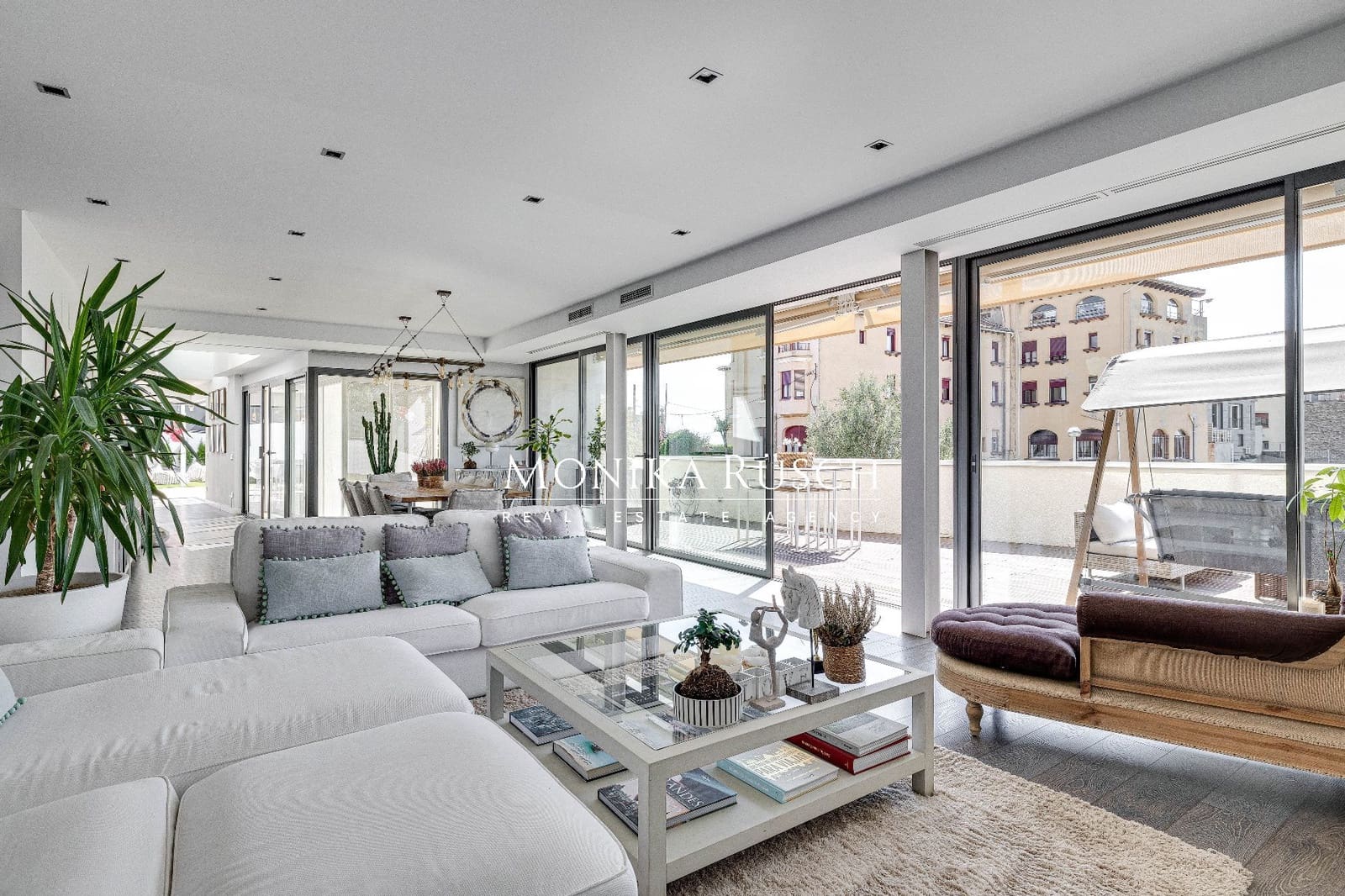 10 slaapkamer Villa te huur in Barcelona stad met zwembad garage - € 25.000 (Ref: 5279559)