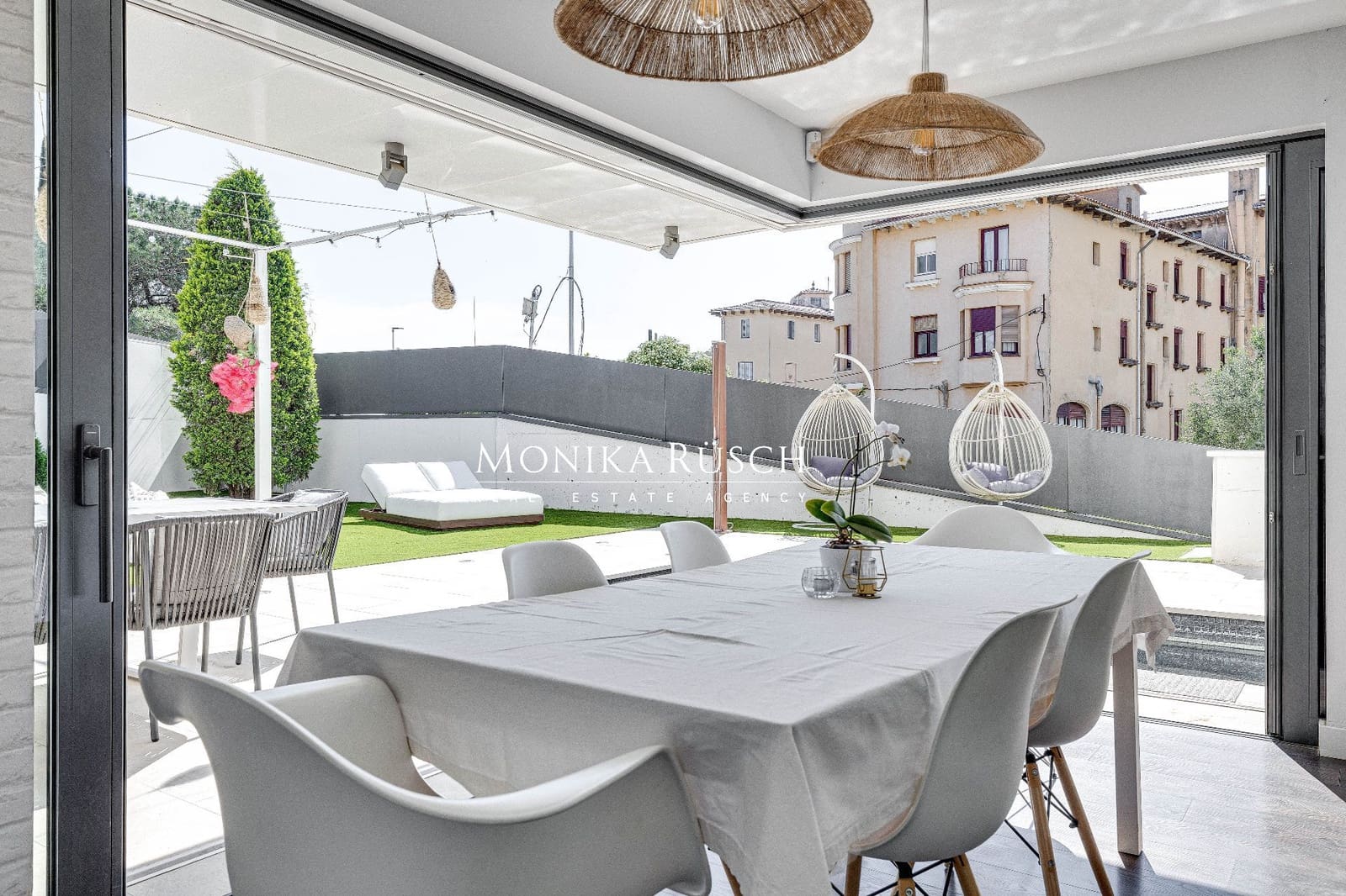 10 slaapkamer Villa te huur in Barcelona stad met zwembad garage - € 25.000 (Ref: 5279559)