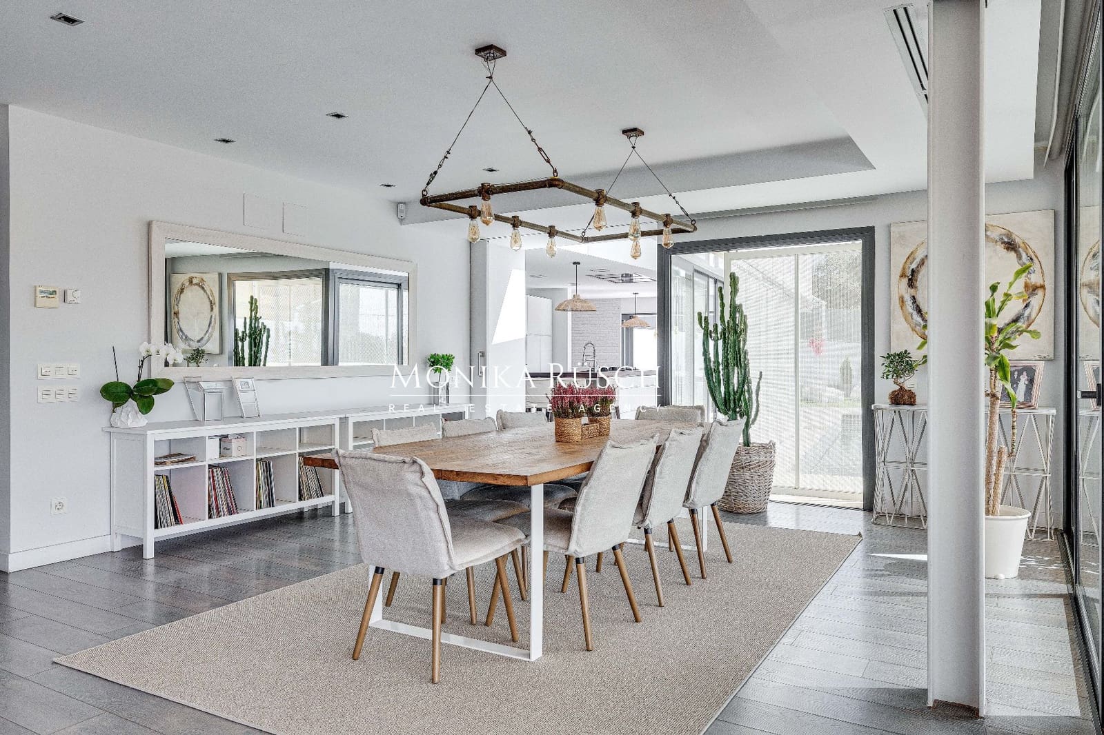 10 slaapkamer Villa te huur in Barcelona stad met zwembad garage - € 25.000 (Ref: 5279559)