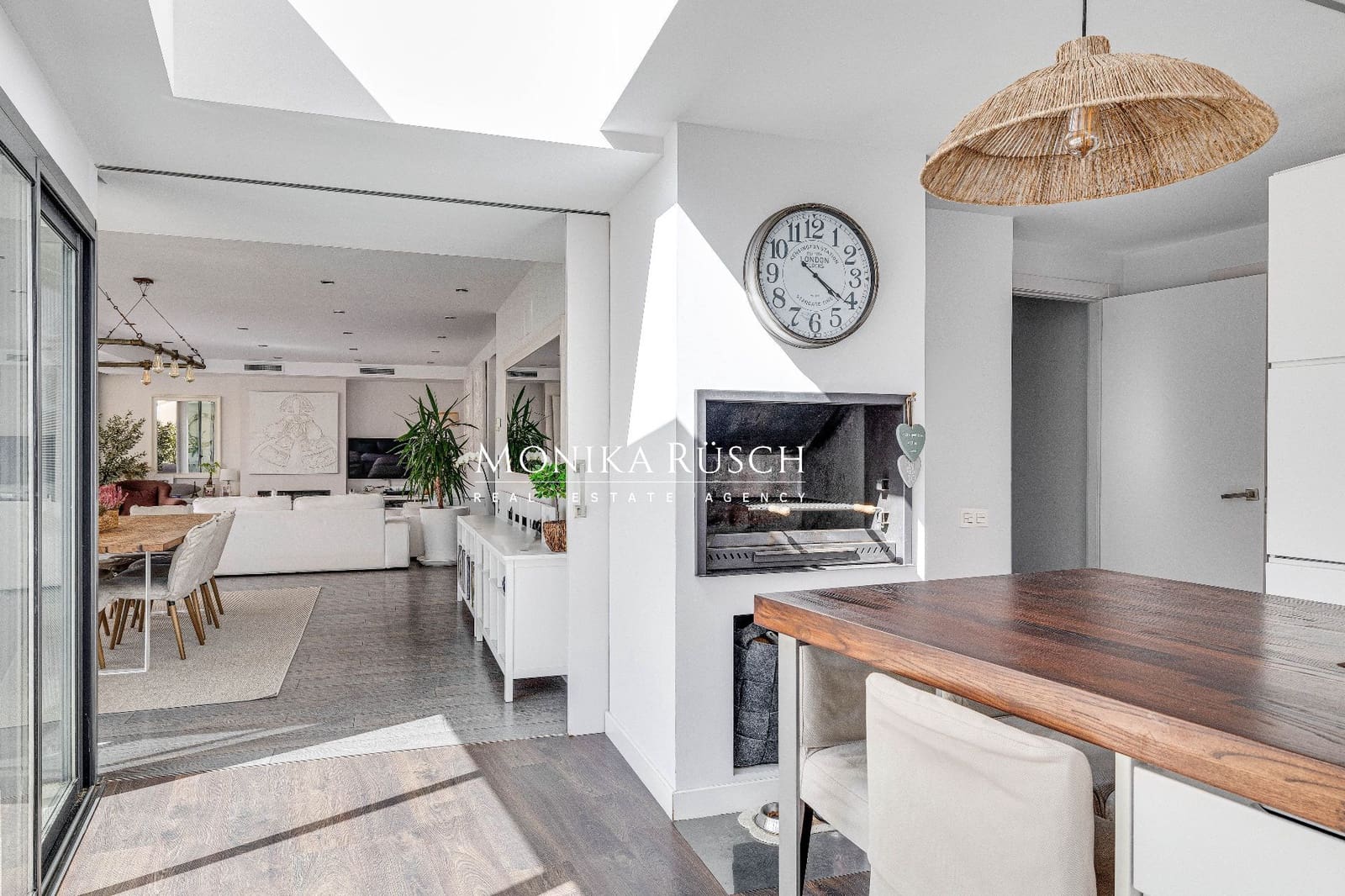 10 slaapkamer Villa te huur in Barcelona stad met zwembad garage - € 25.000 (Ref: 5279559)