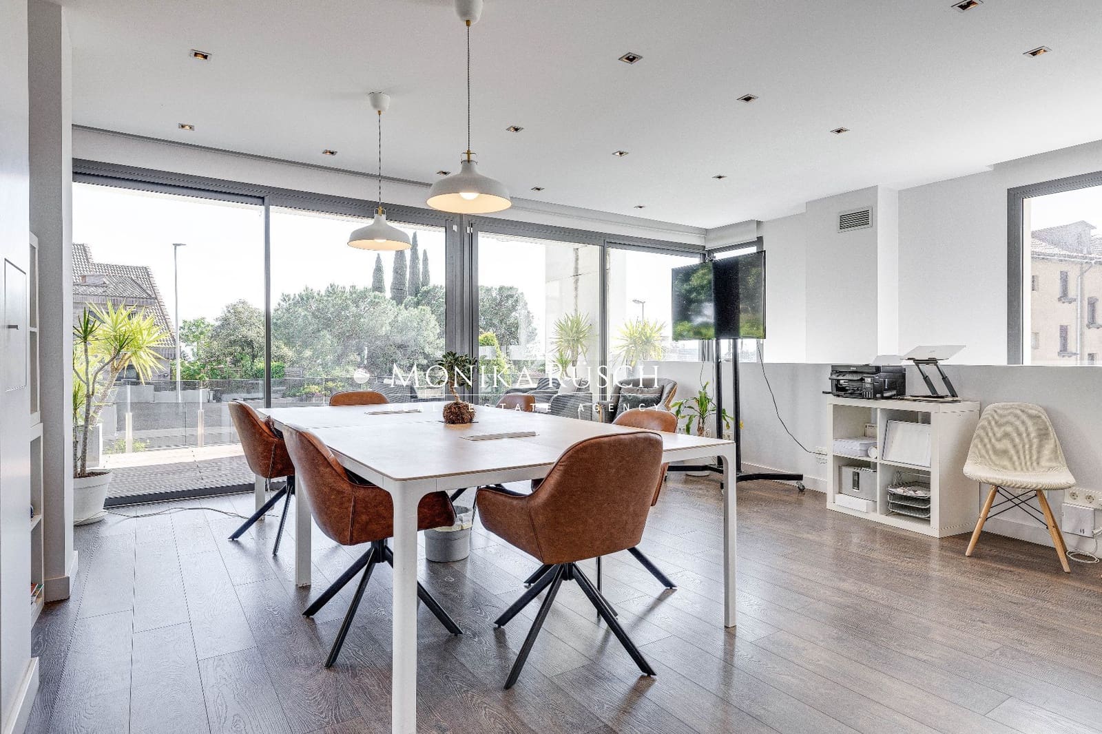 10 slaapkamer Villa te huur in Barcelona stad met zwembad garage - € 25.000 (Ref: 5279559)