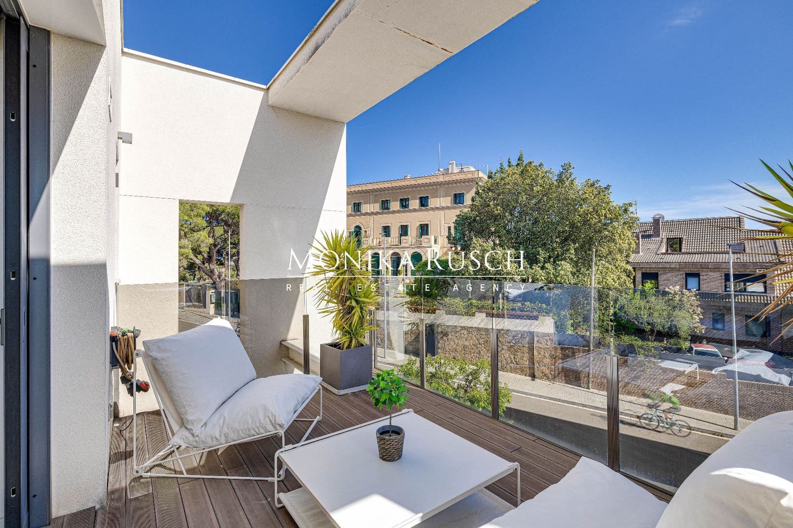 10 slaapkamer Villa te huur in Barcelona stad met zwembad garage - € 25.000 (Ref: 5279559)