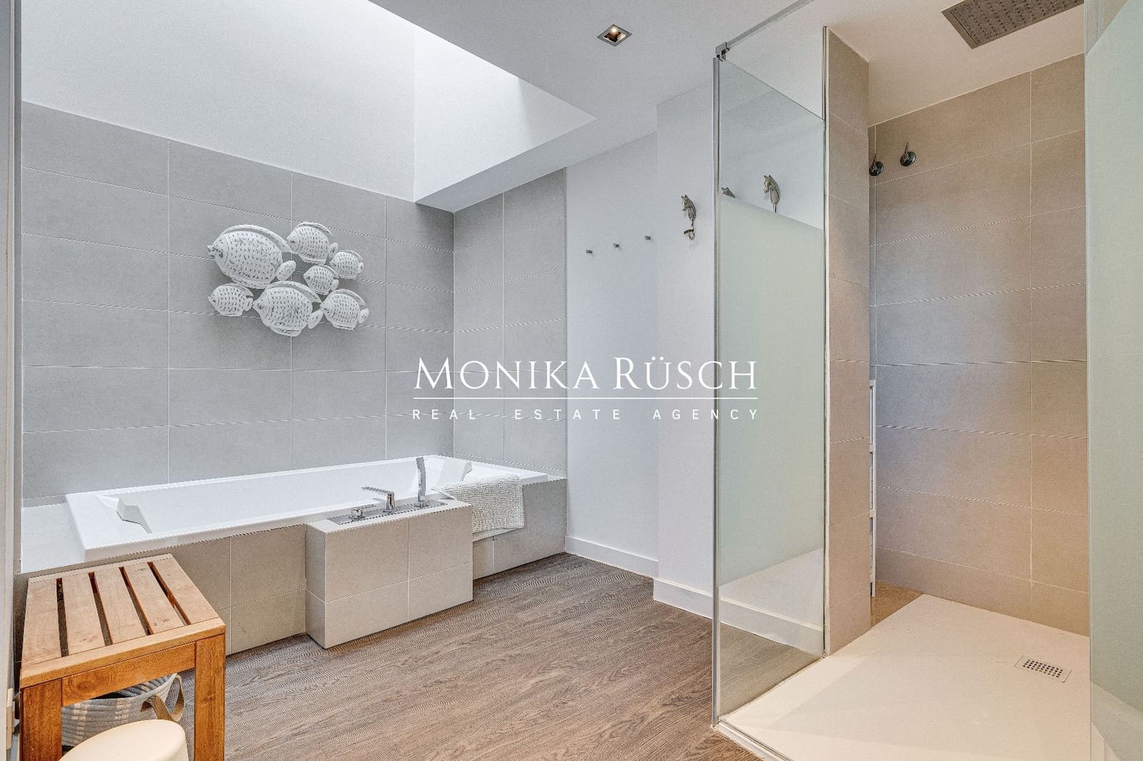 10 slaapkamer Villa te huur in Barcelona stad met zwembad garage - € 25.000 (Ref: 5279559)