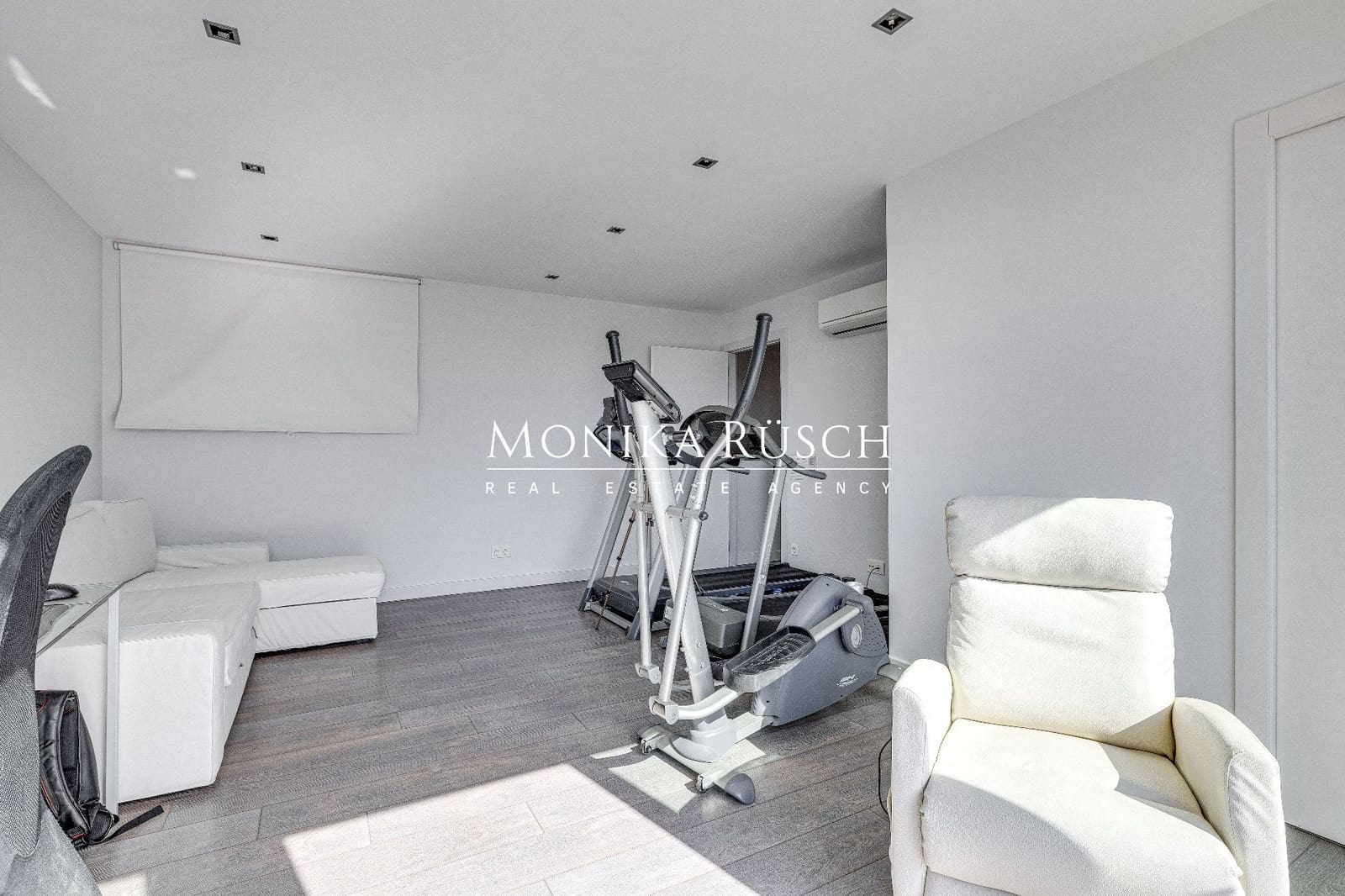 10 slaapkamer Villa te huur in Barcelona stad met zwembad garage - € 25.000 (Ref: 5279559)