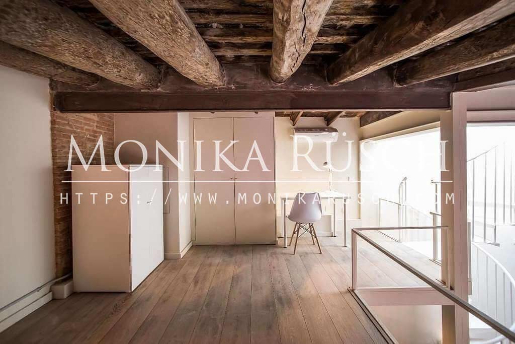 2 bedroom Flat for sale in Barcelona city with pool - € 525,000 (Ref: 7467406)