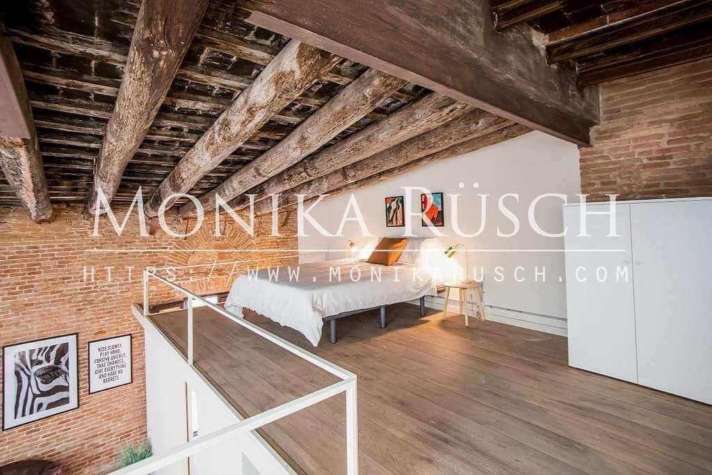 2 bedroom Flat for sale in Barcelona city with pool - € 525,000 (Ref: 7467406)