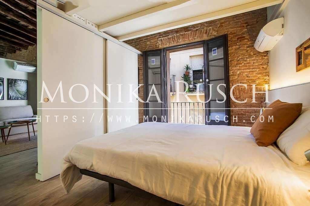 2 bedroom Flat for sale in Barcelona city with pool - € 525,000 (Ref: 7467406)
