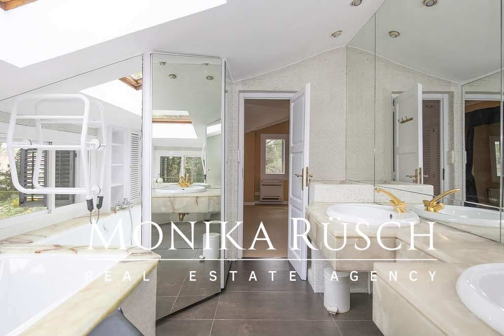 6 bedroom Villa for rent in Sant Cugat del Valles with pool garage - € 7,650 (Ref: 7887225)