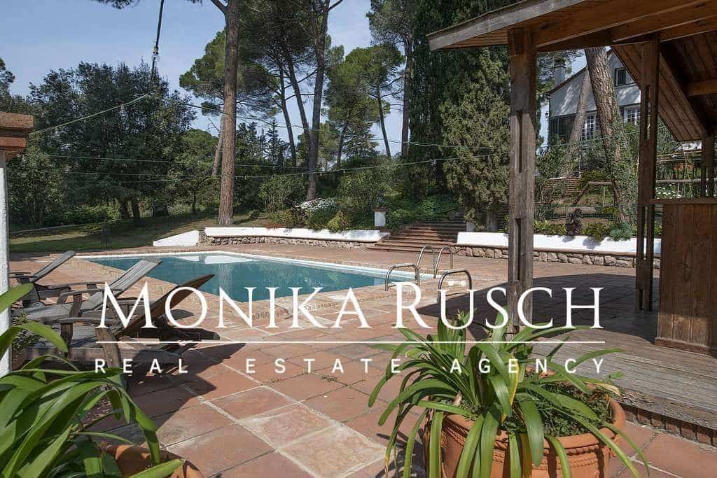 6 bedroom Villa for rent in Sant Cugat del Valles with pool garage - € 7,650 (Ref: 7887225)