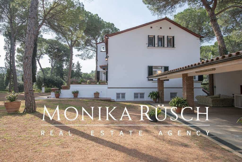 6 bedroom Villa for rent in Sant Cugat del Valles with pool garage - € 7,650 (Ref: 7887225)