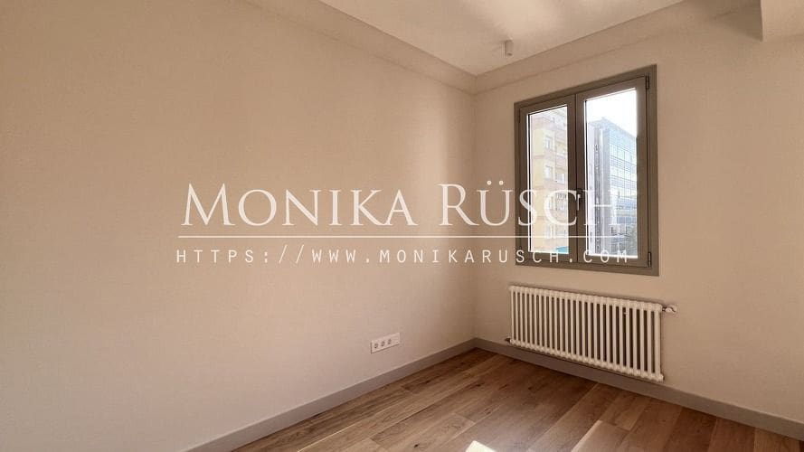 4 soveværelse Lejlighed til salg i Barcelona by - € 1.100.000 (Ref: 8409032)