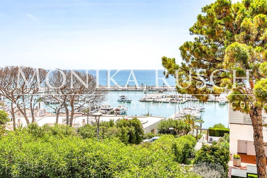 2 bedroom Flat for rent in Sitges with pool - € 2,250 (Ref: 8459342)