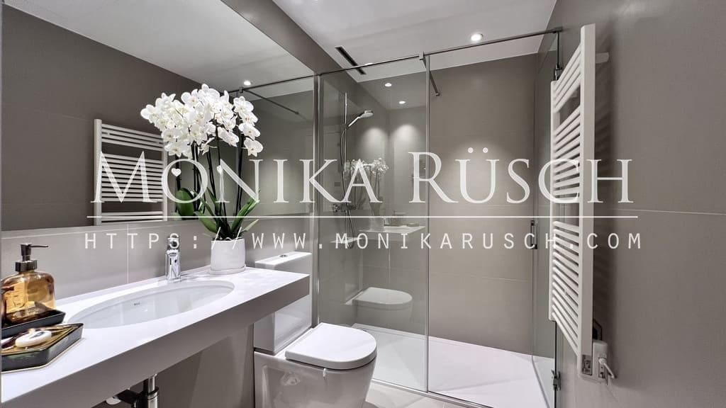 2 bedroom Flat for sale in Barcelona city - € 980,000 (Ref: 8737098)