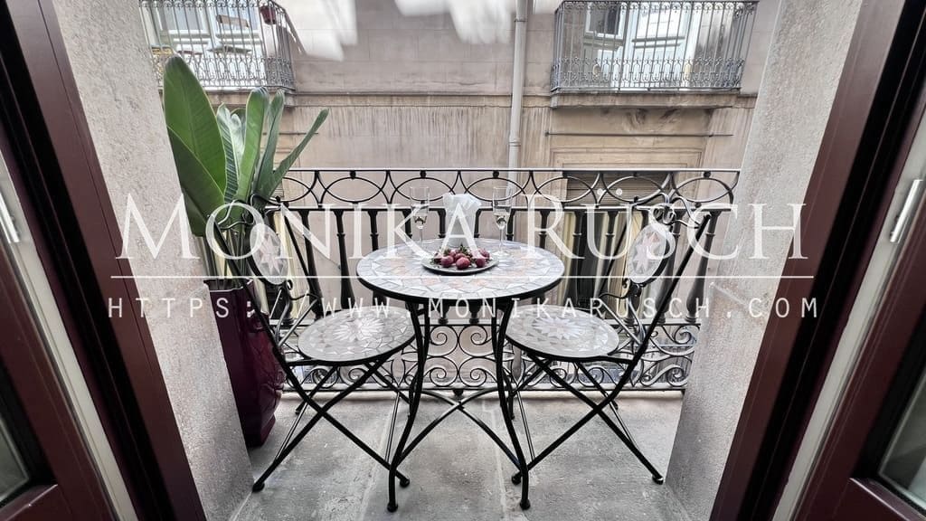 2 bedroom Flat for sale in Barcelona city - € 980,000 (Ref: 8737098)
