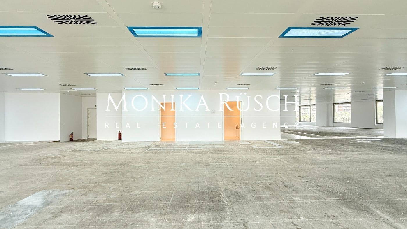 1 soveværelse Kontor til leje i Barcelona by - € 31.200 (Ref: 8892115)