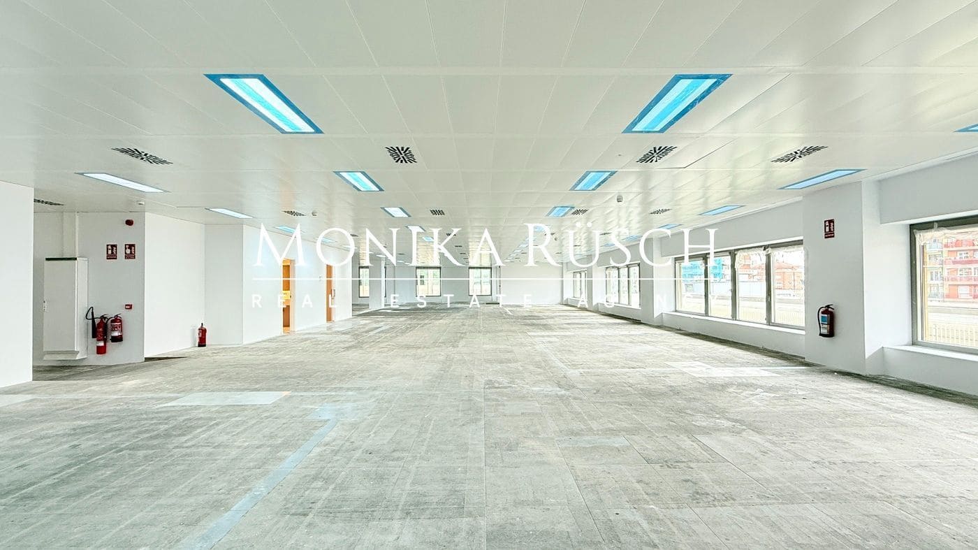 1 soveværelse Kontor til leje i Barcelona by - € 31.200 (Ref: 8892115)