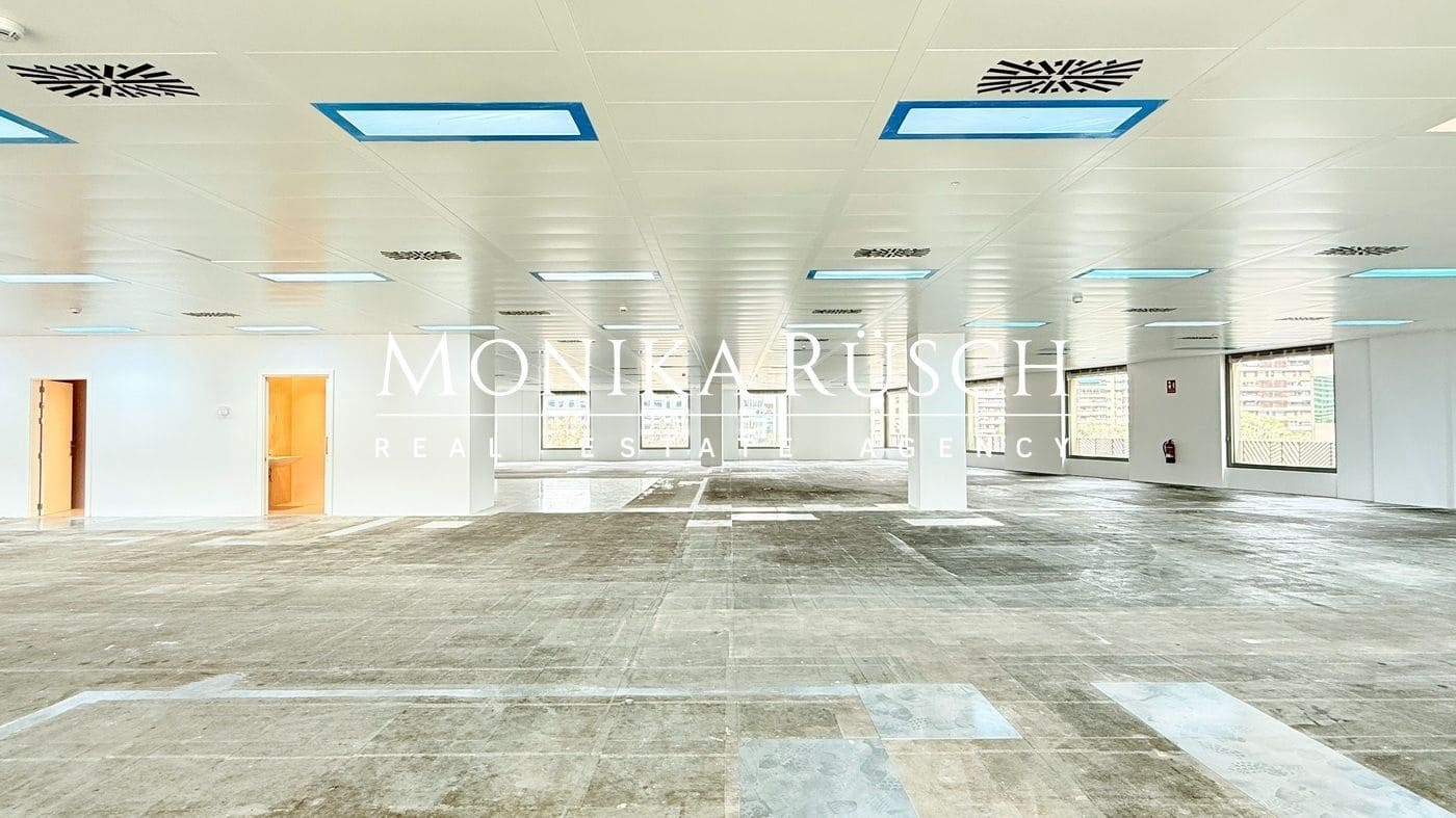 1 soveværelse Kontor til leje i Barcelona by - € 31.200 (Ref: 8892115)