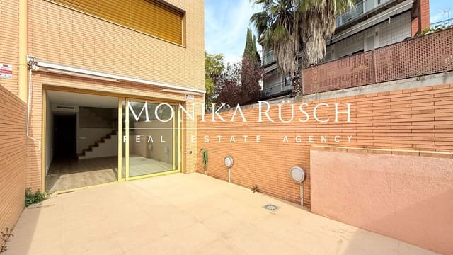 3 quarto Moradia Geminada para venda em Molins de Rei com garagem - 520 000 € (Ref: 8892117)