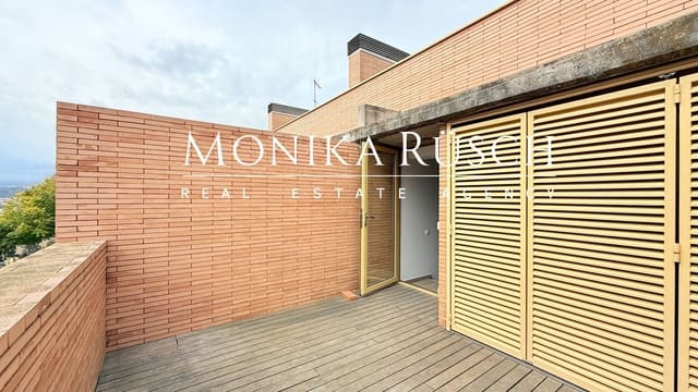 3 quarto Moradia Geminada para venda em Molins de Rei com garagem - 520 000 € (Ref: 8892117)