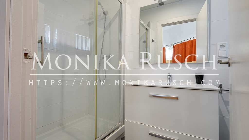 6 soverom Villa til salgs i Barcelona by med svømmebasseng garasje - € 1 800 000 (Ref: 8892124)