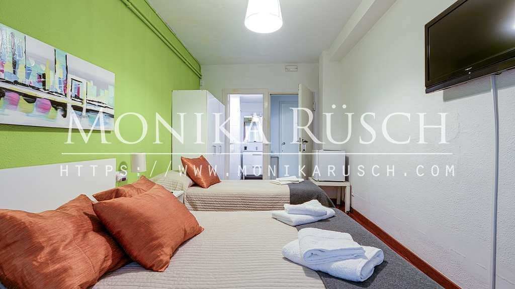 6 soverom Villa til salgs i Barcelona by med svømmebasseng garasje - € 1 800 000 (Ref: 8892124)