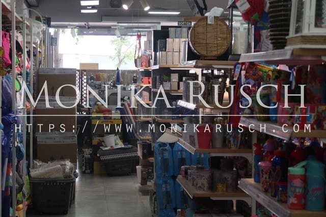 Commercieel te koop in Sants, Barcelona stad - € 730.000 (Ref: 8906187)