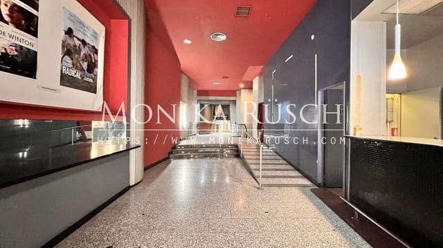 Kommersiell att hyra i Barcelona stad - 17 000 € (Ref: 8906191)