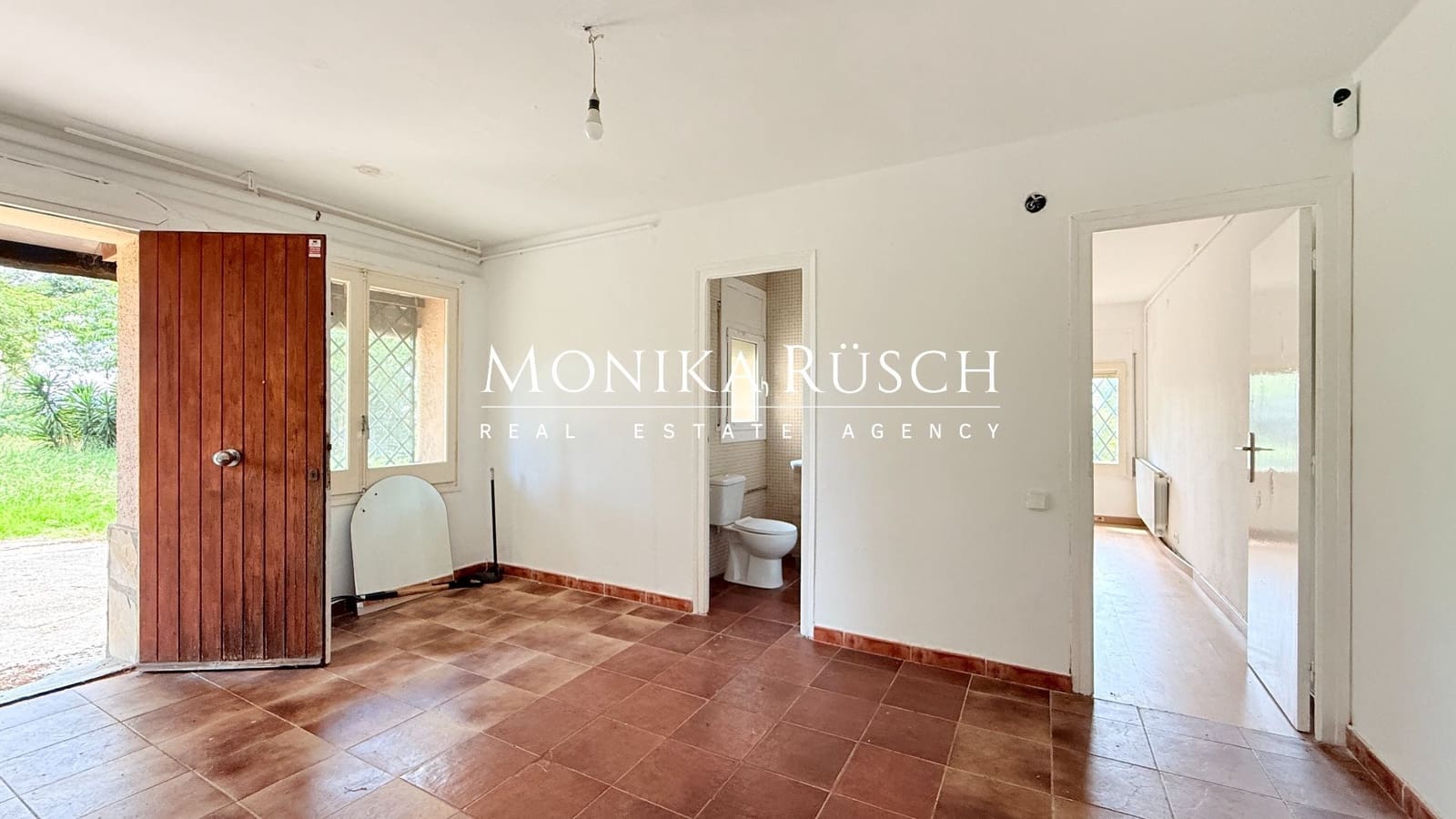 3 soverom Villa til salgs i Palleja med garasje - € 400 000 (Ref: 8982110)