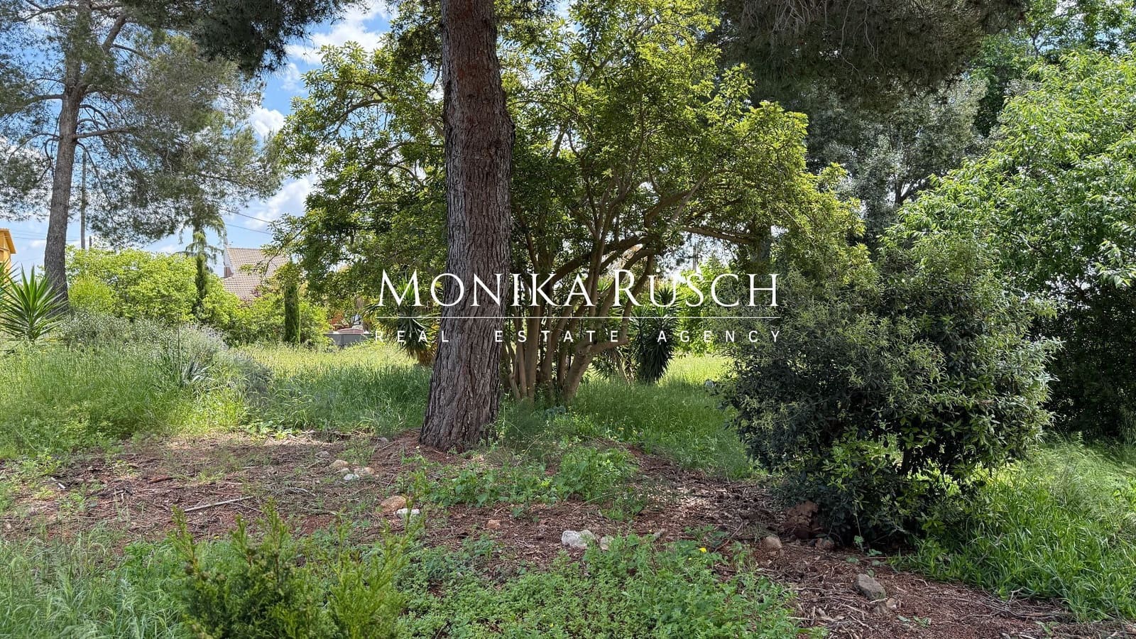 3 soverom Villa til salgs i Palleja med garasje - € 400 000 (Ref: 8982110)