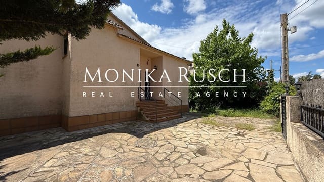 3 soveværelse Villa til salg i Pallejà med garage - € 400.000 (Ref: 8982110)