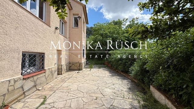 3 soveværelse Villa til salg i Pallejà med garage - € 400.000 (Ref: 8982110)