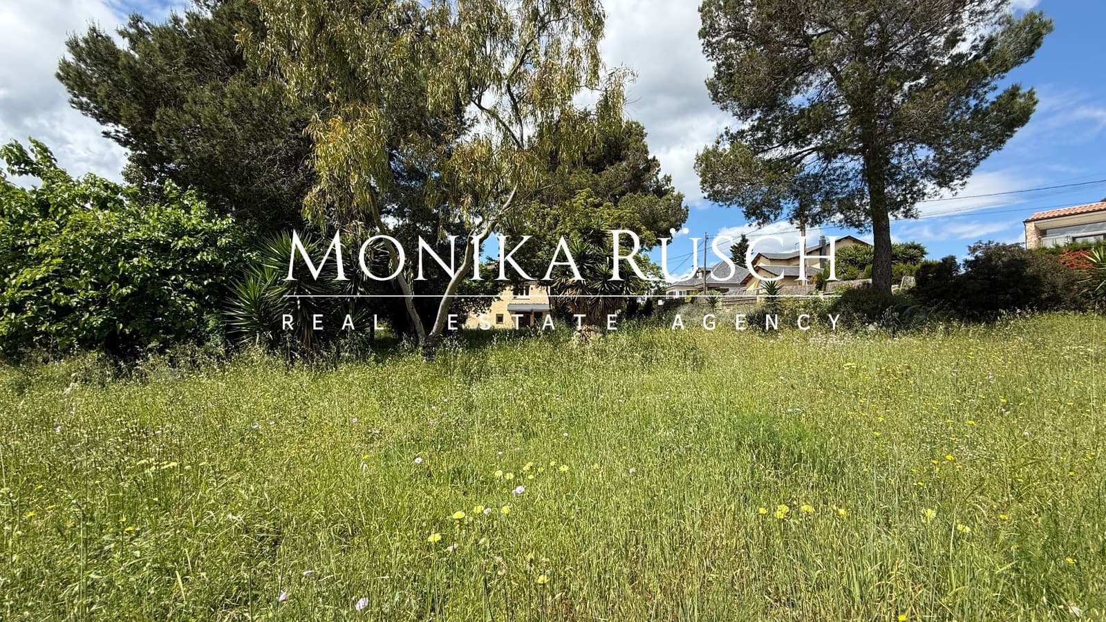 3 soverom Villa til salgs i Palleja med garasje - € 400 000 (Ref: 8982110)