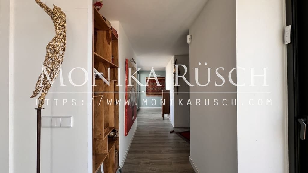 3 bedroom Penthouse for rent in Sitges with pool garage - € 5,500 (Ref: 9001028)