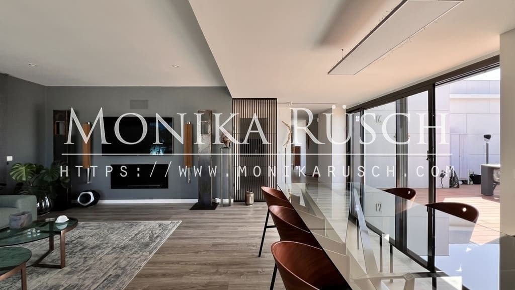 3 bedroom Penthouse for rent in Sitges with pool garage - € 5,500 (Ref: 9001028)