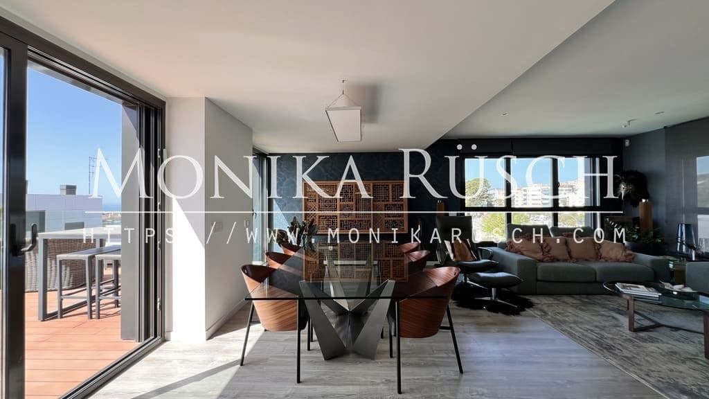 3 bedroom Penthouse for rent in Sitges with pool garage - € 5,500 (Ref: 9001028)